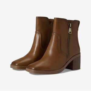 NATURALIZER Brown Leather Ankle Boots~Soft As Butter~Women's Size 9